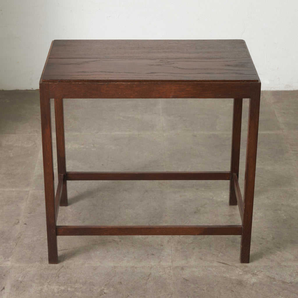 英国クラシック アーツアンドクラフツ様式 サイドテーブル