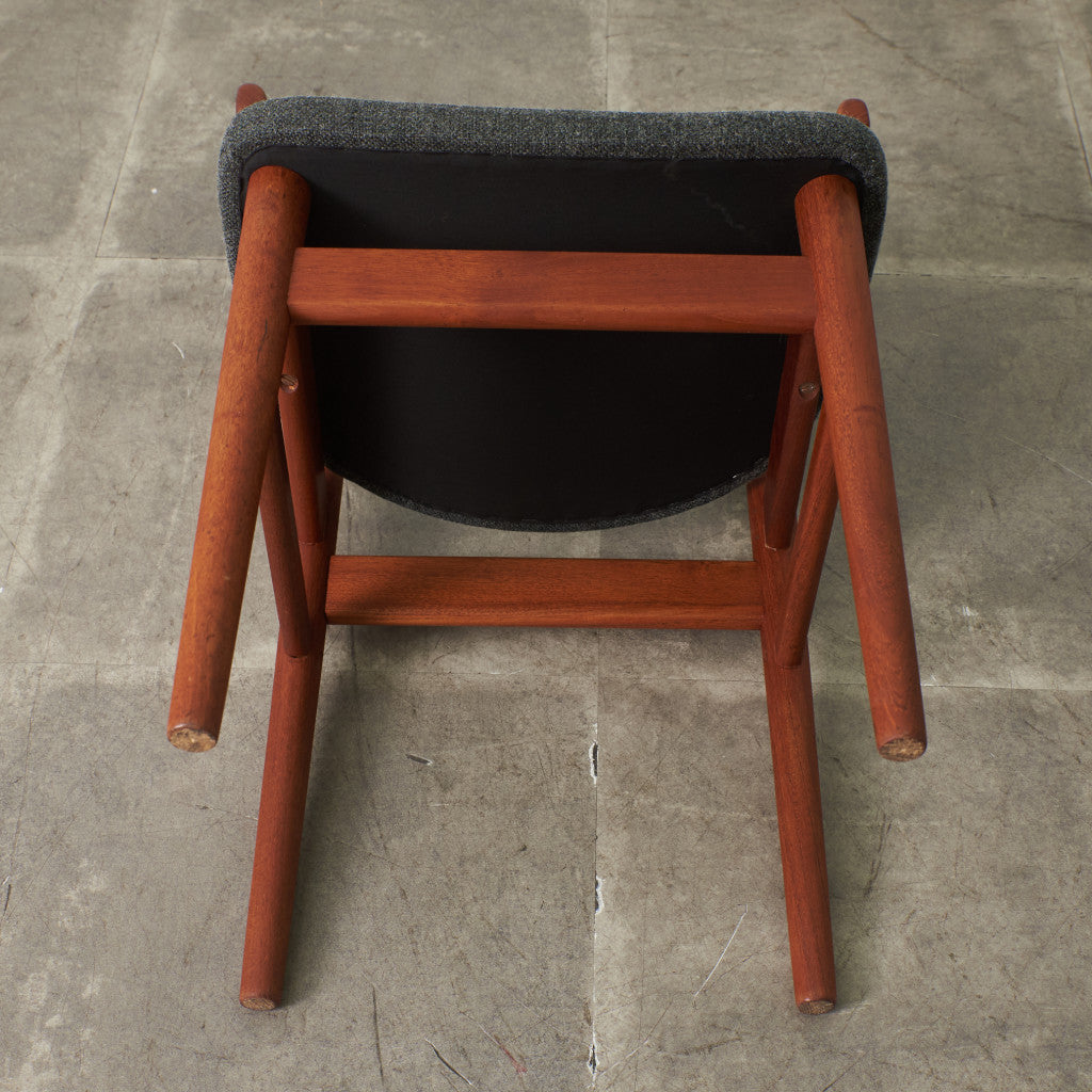 北欧スタイル ダイニングチェア / 張替済