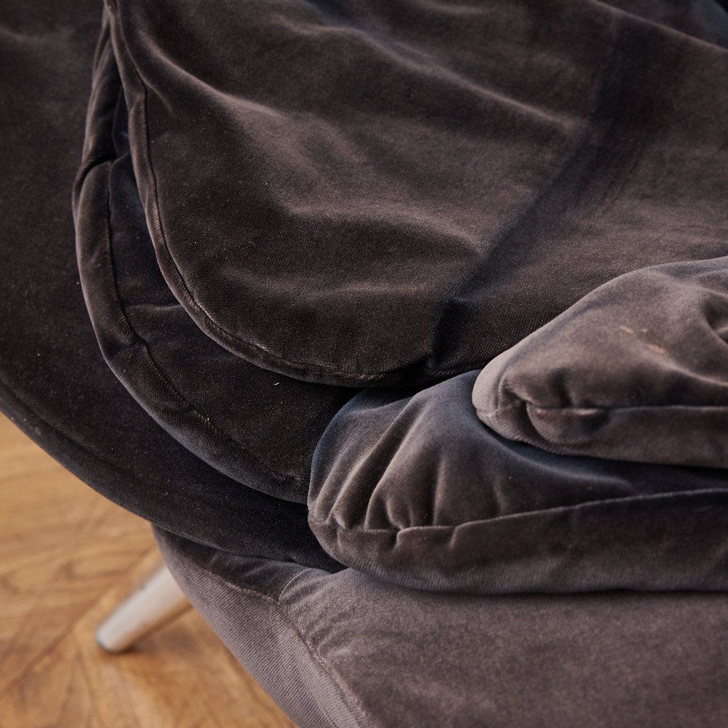 Rose Chair ラウンジチェア