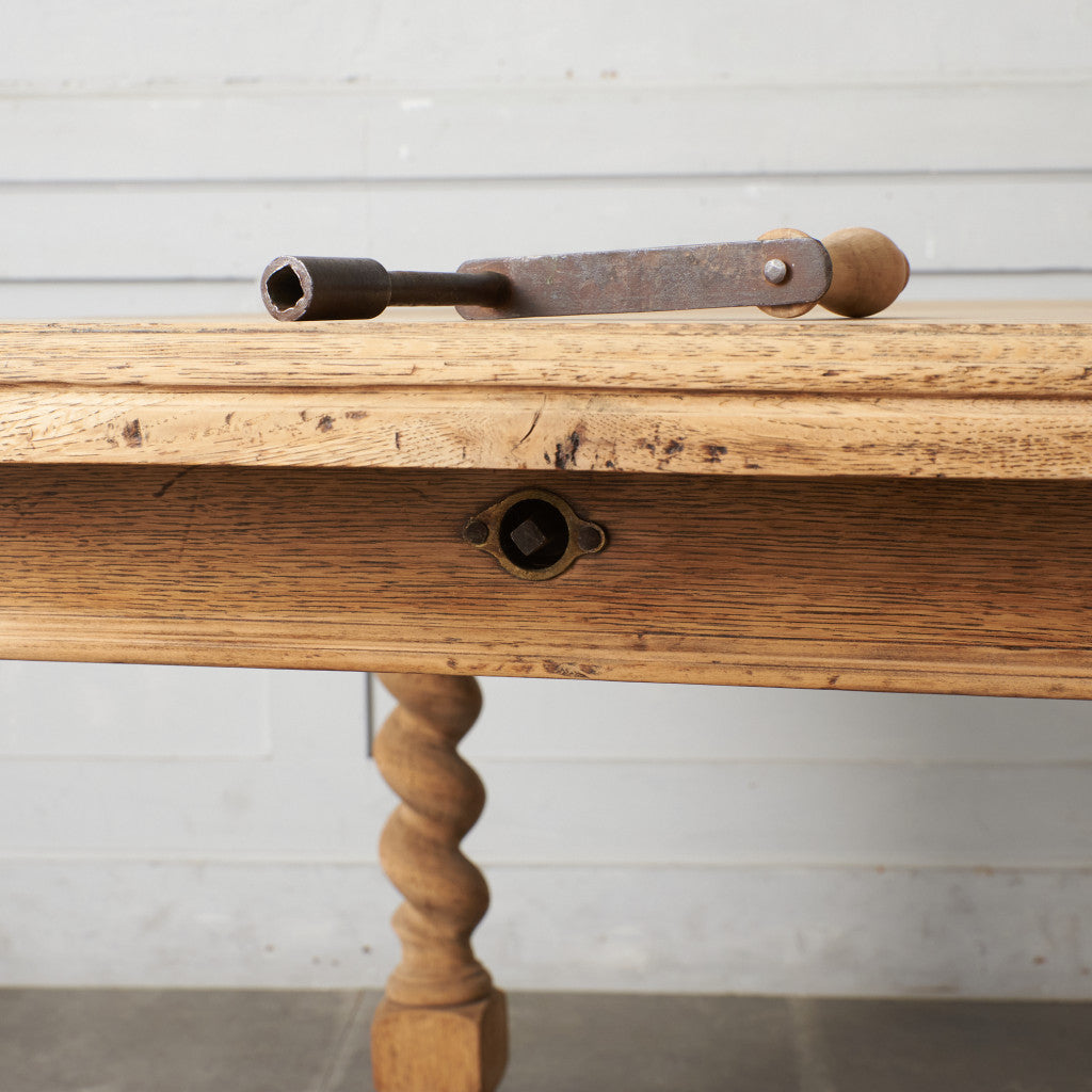 ストリップド加工 ハンドル開閉式 エクステンションテーブル