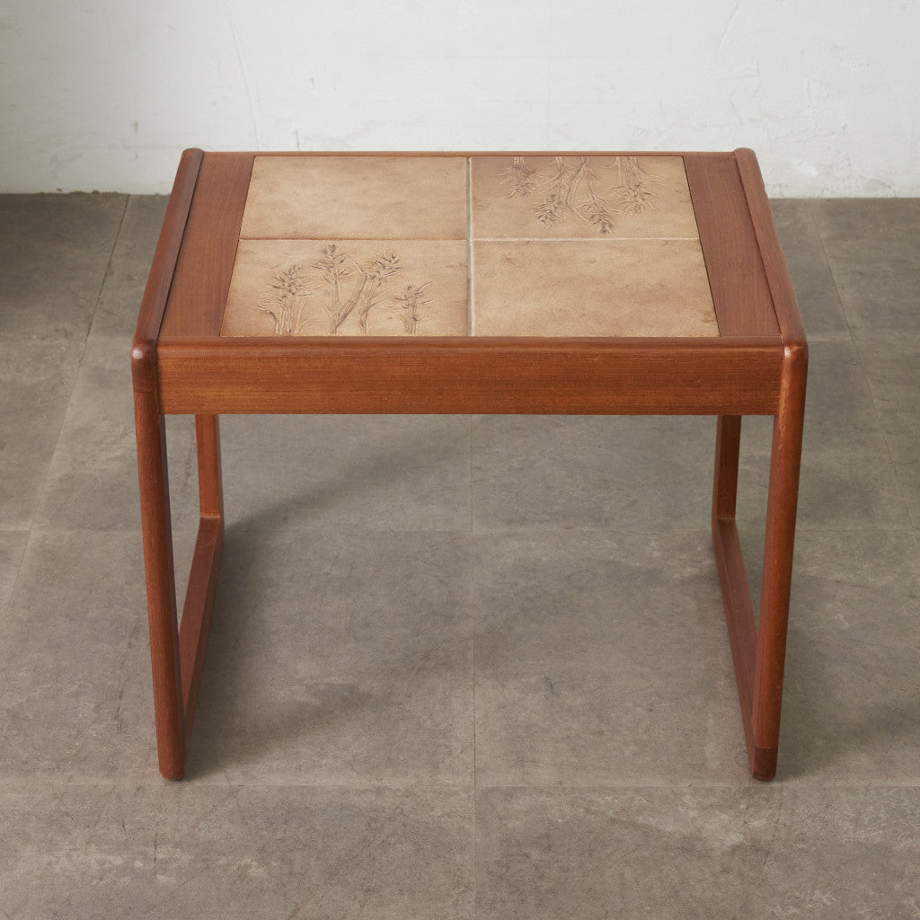 ヴィンテージ タイルトップ ローテーブル