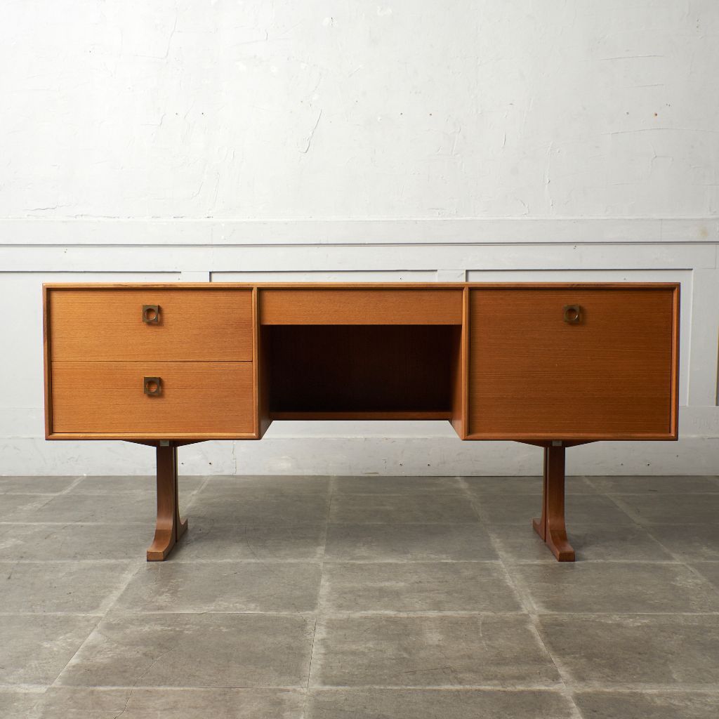 Form FIVE ヴィンテージデスク (2000)|ジープラン G-PLAN|ロジャー・ベネット Roger Bennett