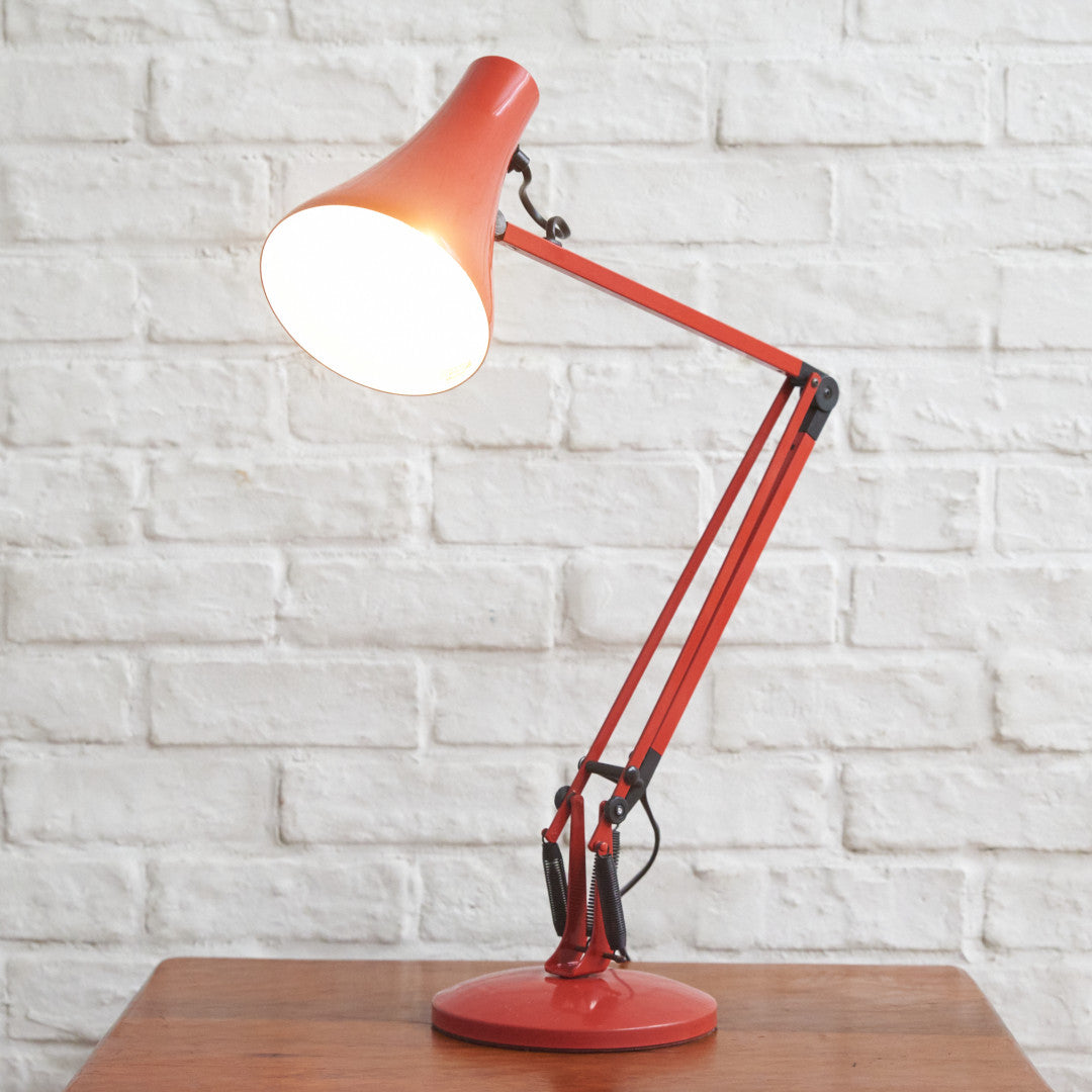 ヴィンテージ デスクランプ Model 90