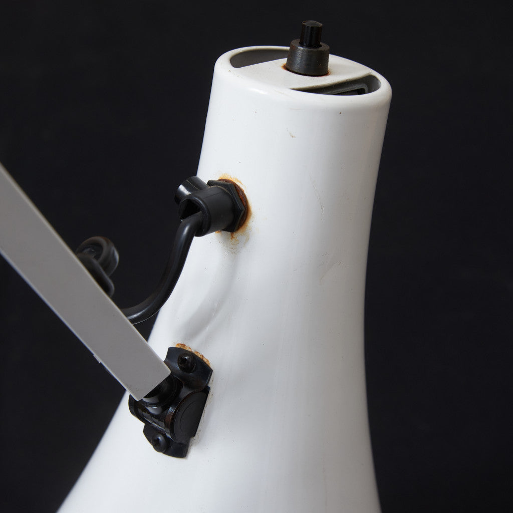 ヴィンテージ デスクランプ Model 90