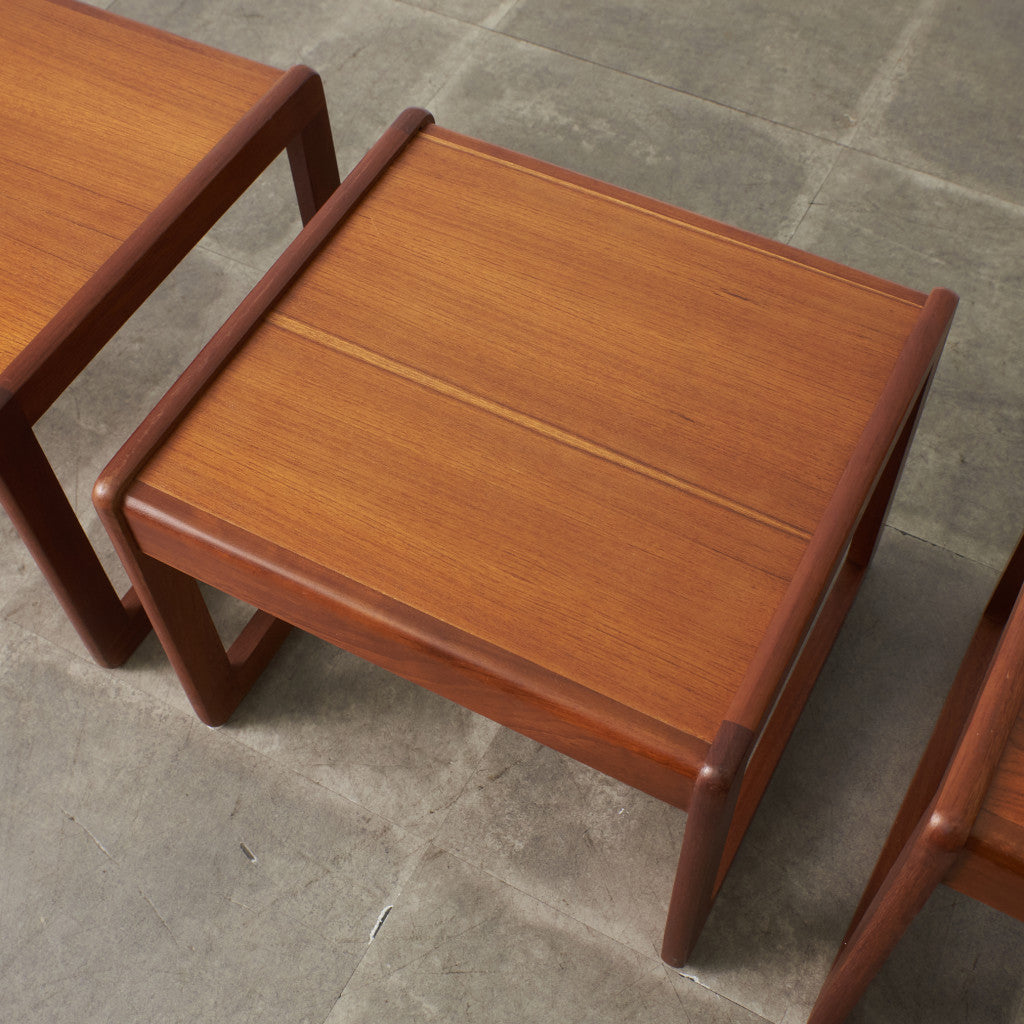 ヴィンテージ ネストコーヒーテーブル