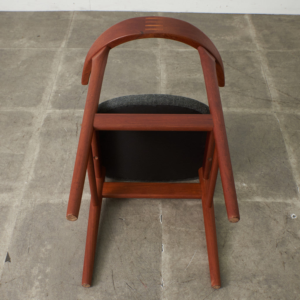 北欧スタイル ダイニングチェア / 張替済