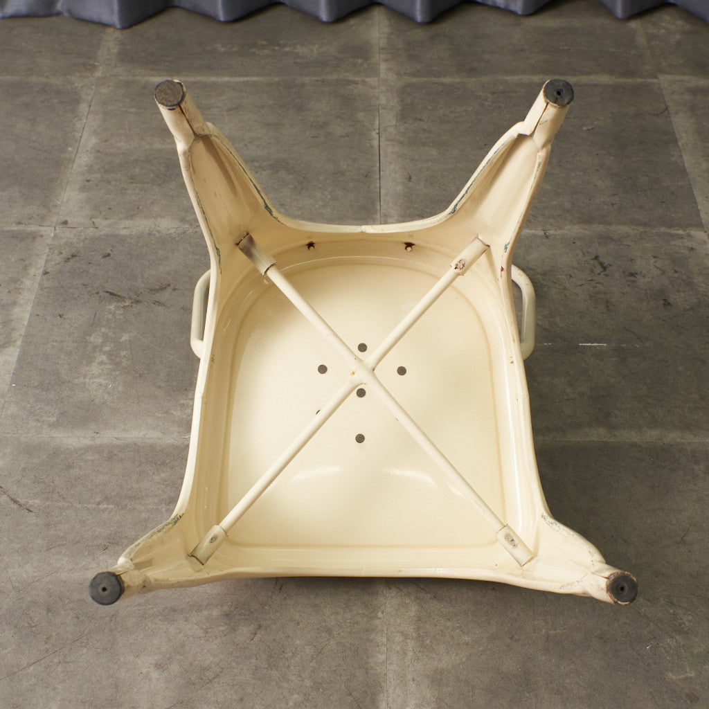 A-CHAIR