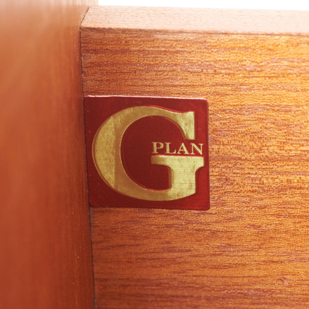 fresco TVキャビネット