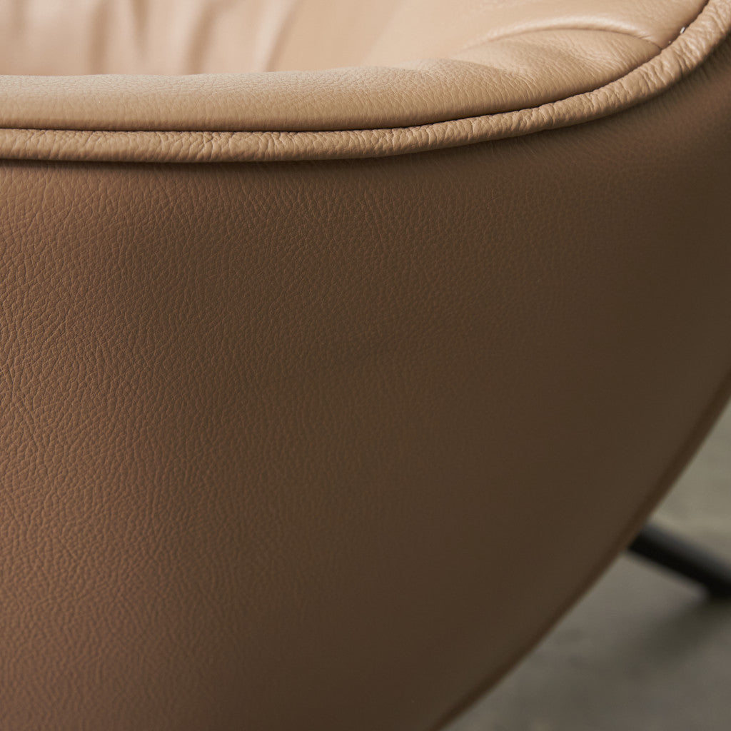 395 P22 ラウンジチェア