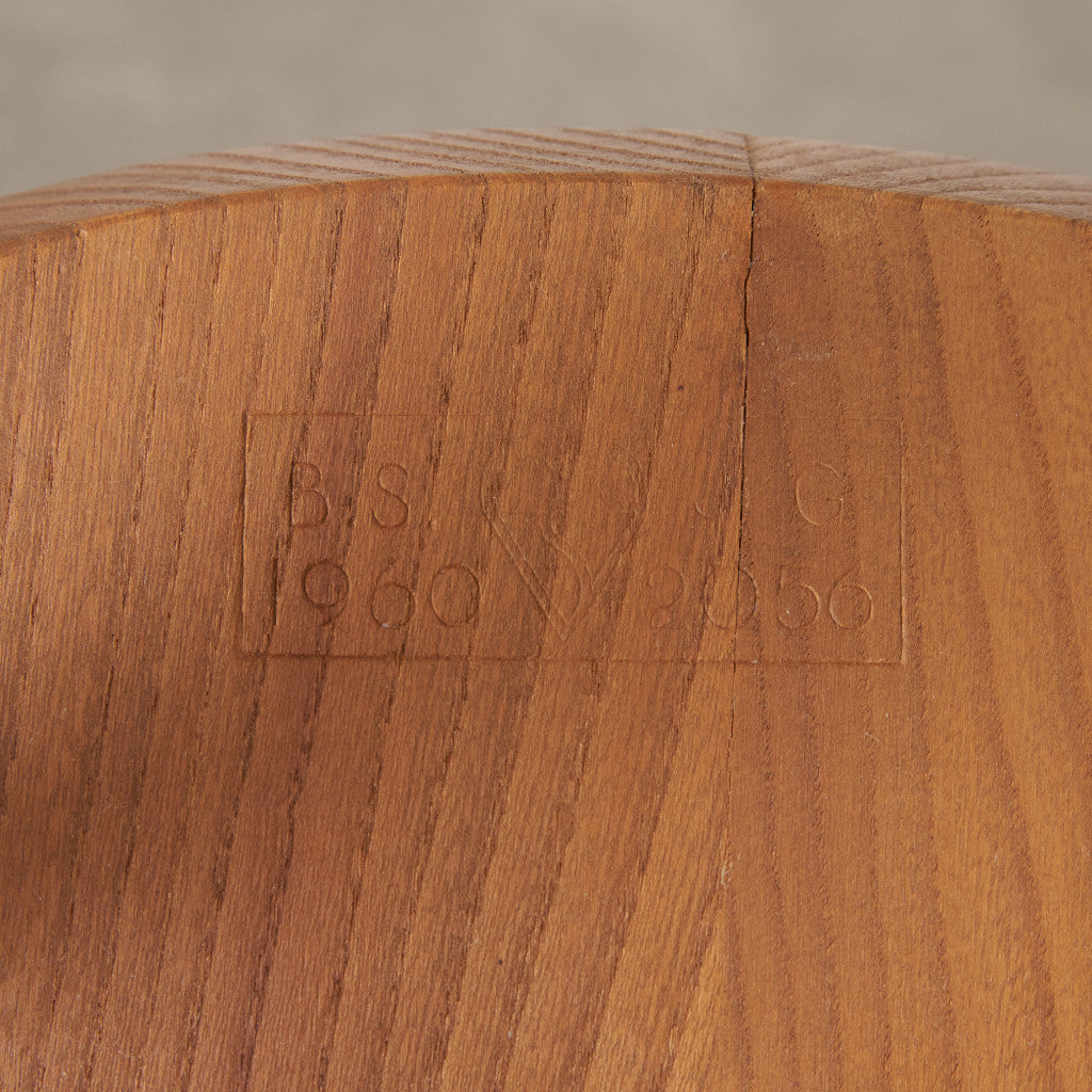 フープバックチェア