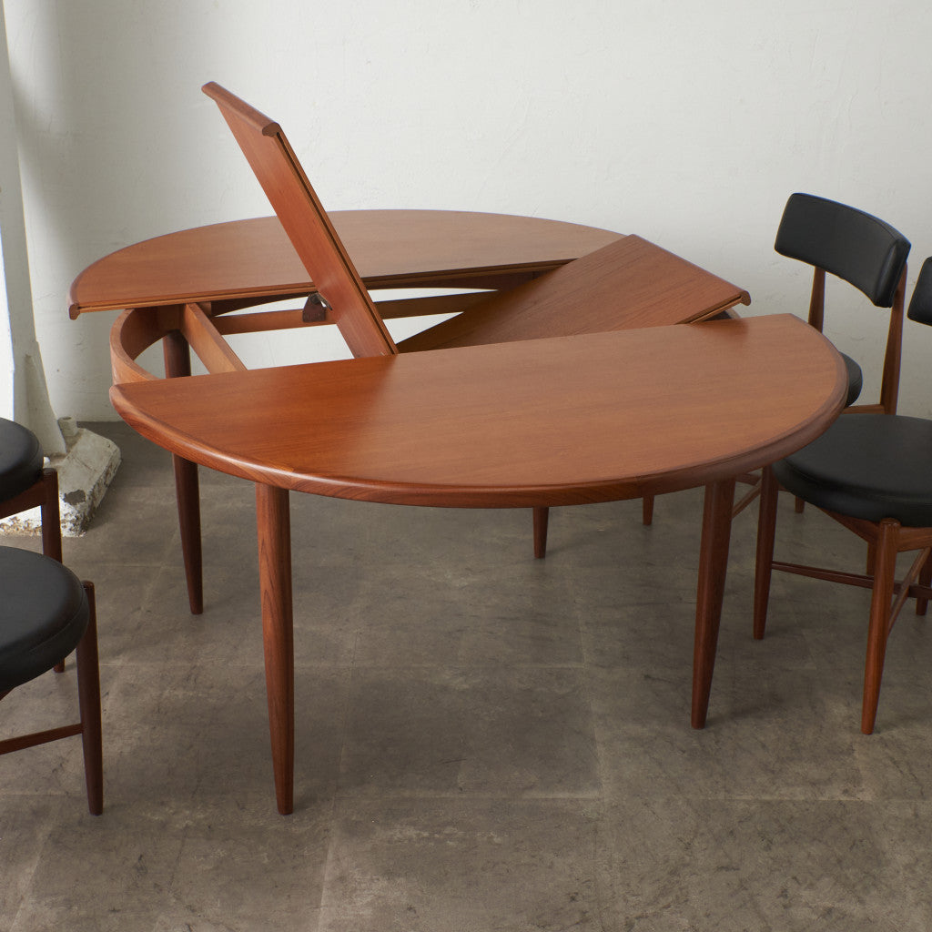 エクステンション ラウンドダイニングテーブル