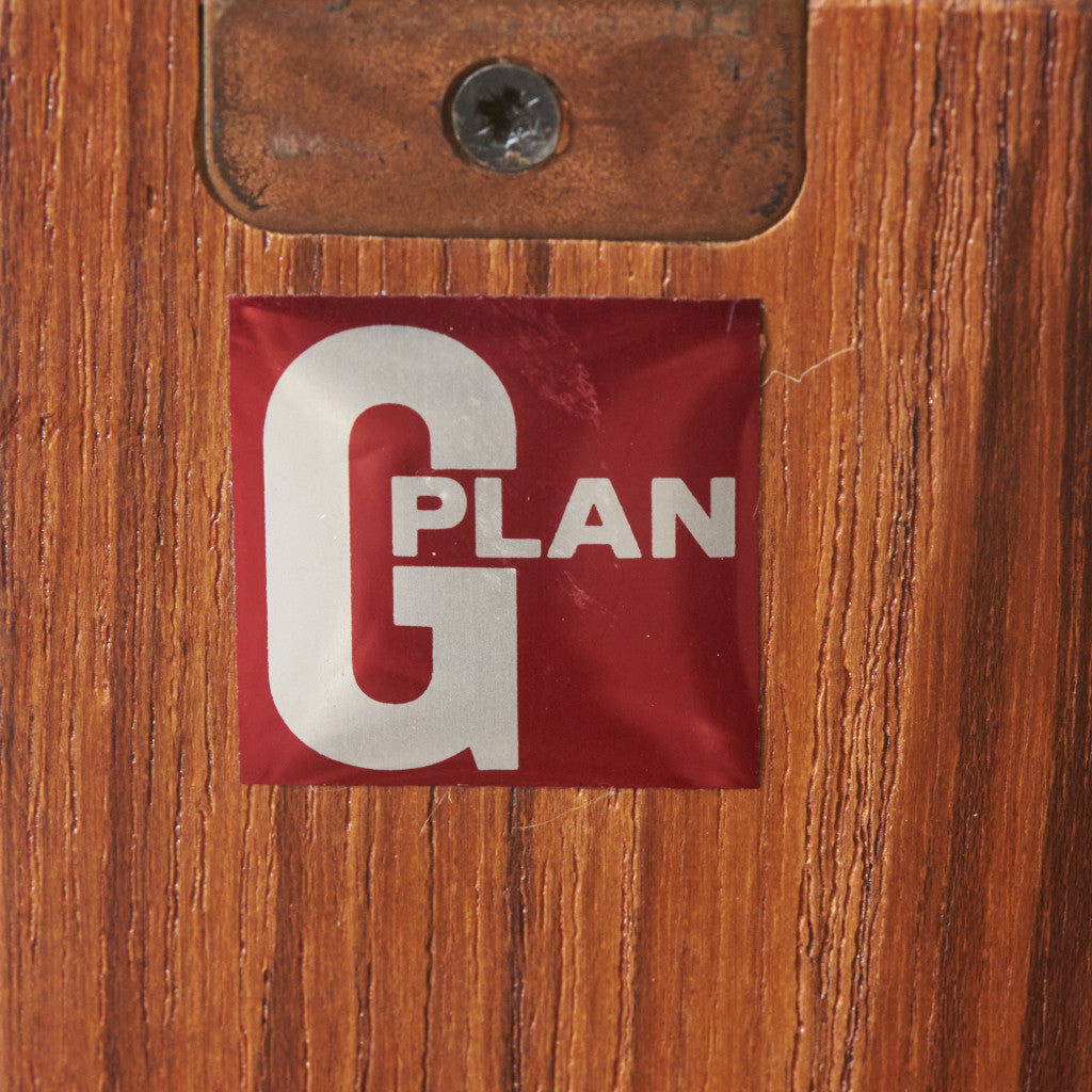 Fresco 脚付きサイドボード (4072)