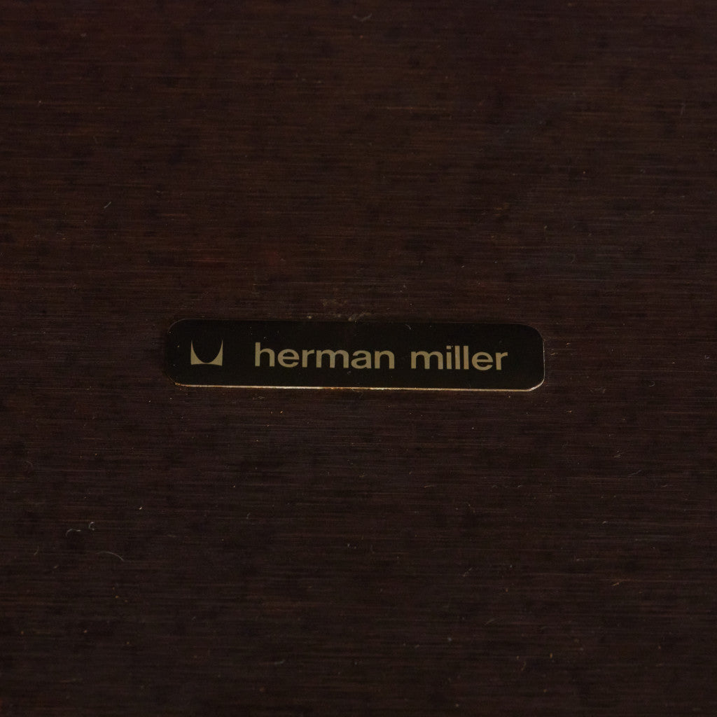 イームズ コントラクトベース ミーティングテーブル