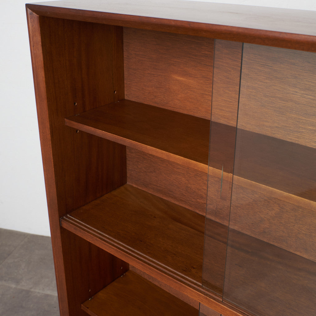 ヴィンテージ ガラスキャビネット