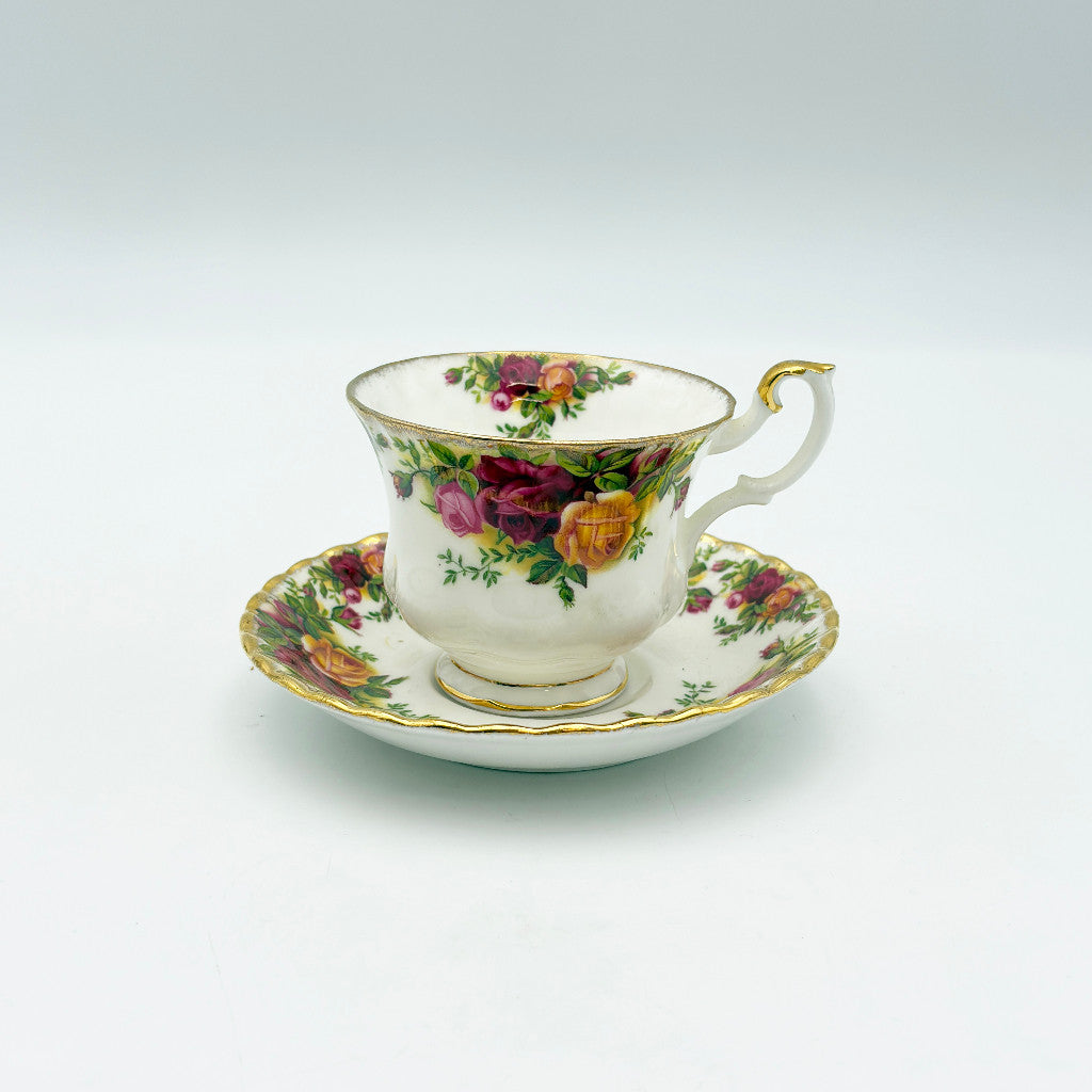 オールドカントリーローズ カップ＆ソーサー – rocca rocca