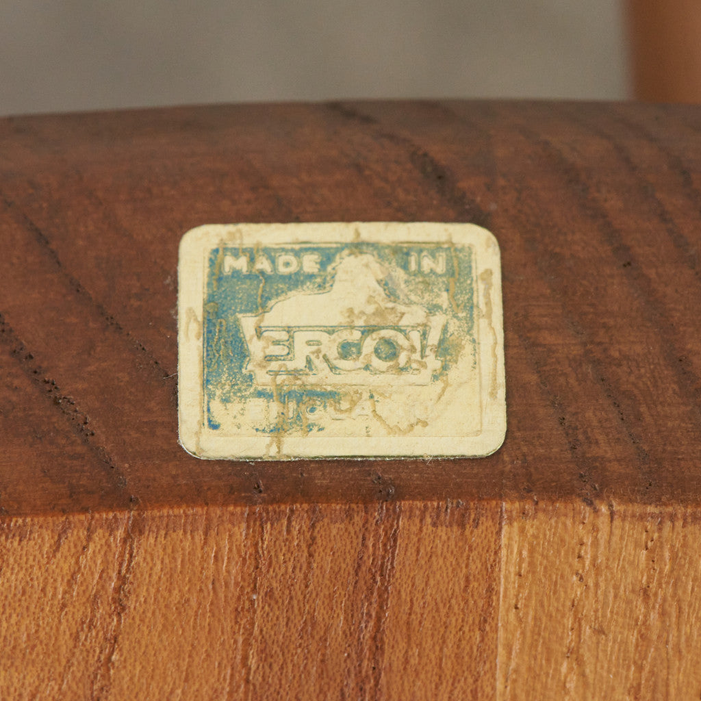 フープバックチェア