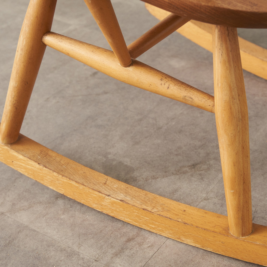 ヴィンテージ ゴールドスミス ロッキングチェア