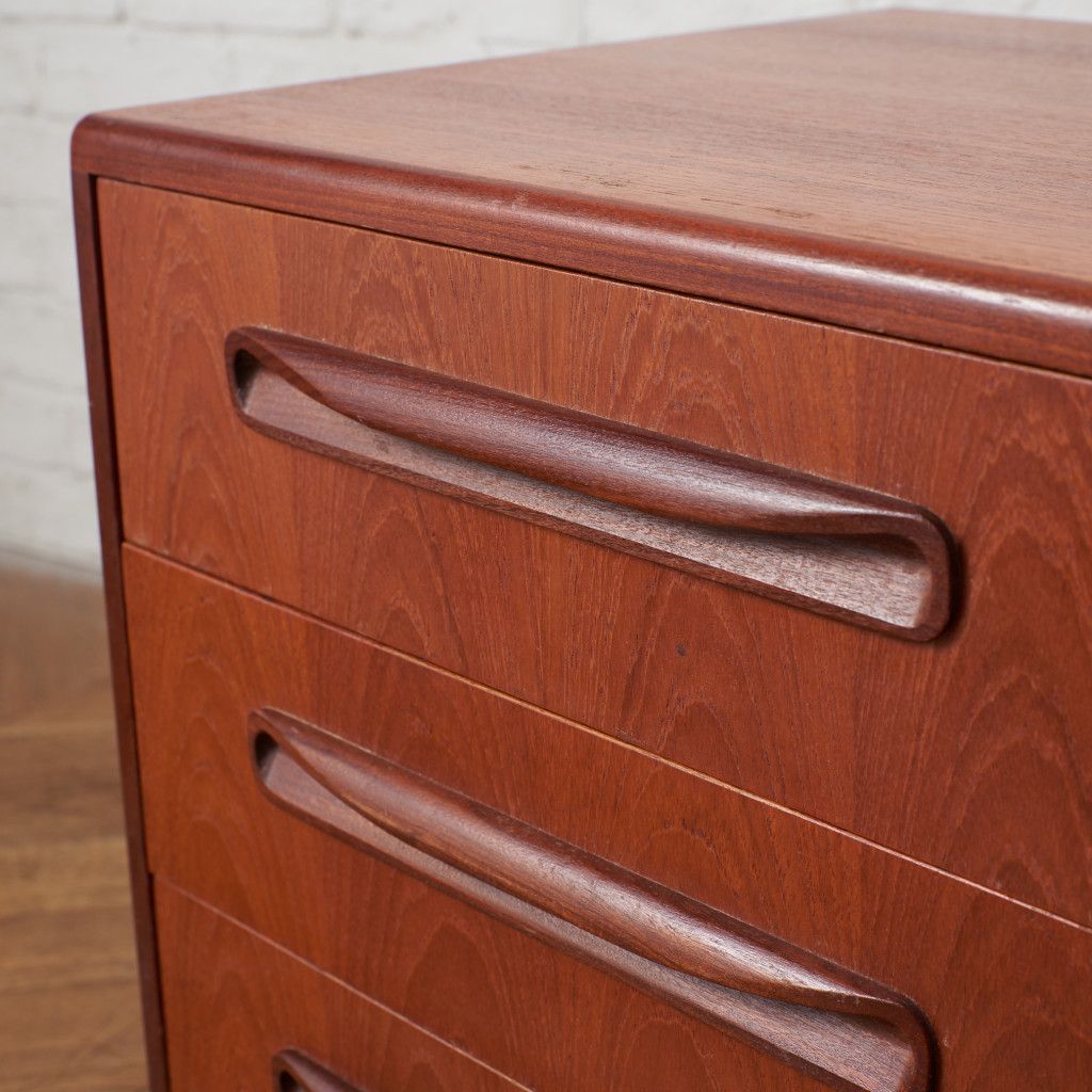 New Fresco 3段サイドチェスト 3-Drawer Chest (2603)|ジープラン G-PLAN|ビクター・ブラムウェル・ウィルキンス Victor Bramwell Wilkins