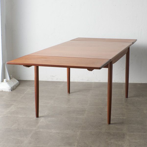 Danish エクステンションダイニングテーブル (4399)|ジープラン G-PLAN|イブ・コフォード・ラーセン Ib Kofod-Larsen (1921-2003)
