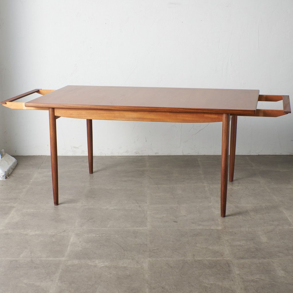 Danish エクステンションダイニングテーブル (4399)|ジープラン G-PLAN|イブ・コフォード・ラーセン Ib Kofod-Larsen (1921-2003)