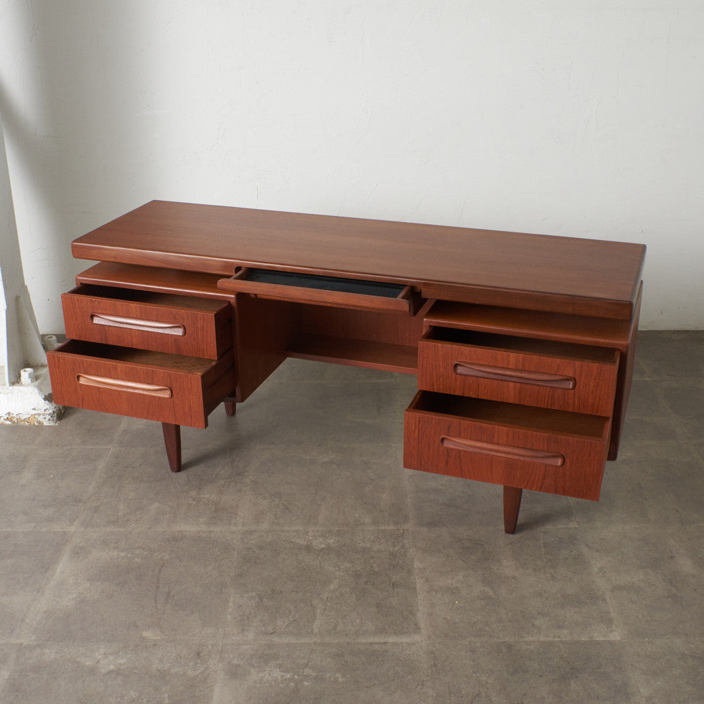 New Fresco ヴィンテージ デスク