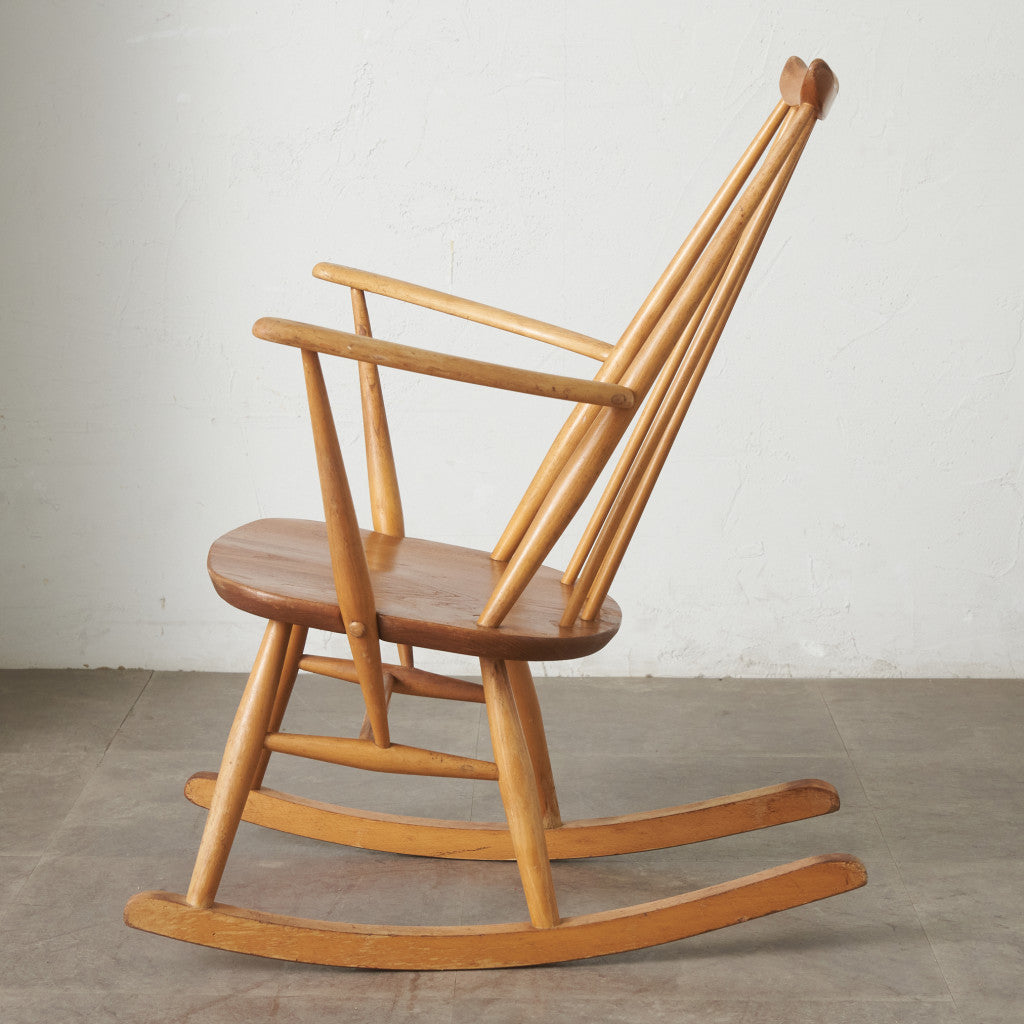 ヴィンテージ ゴールドスミス ロッキングチェア