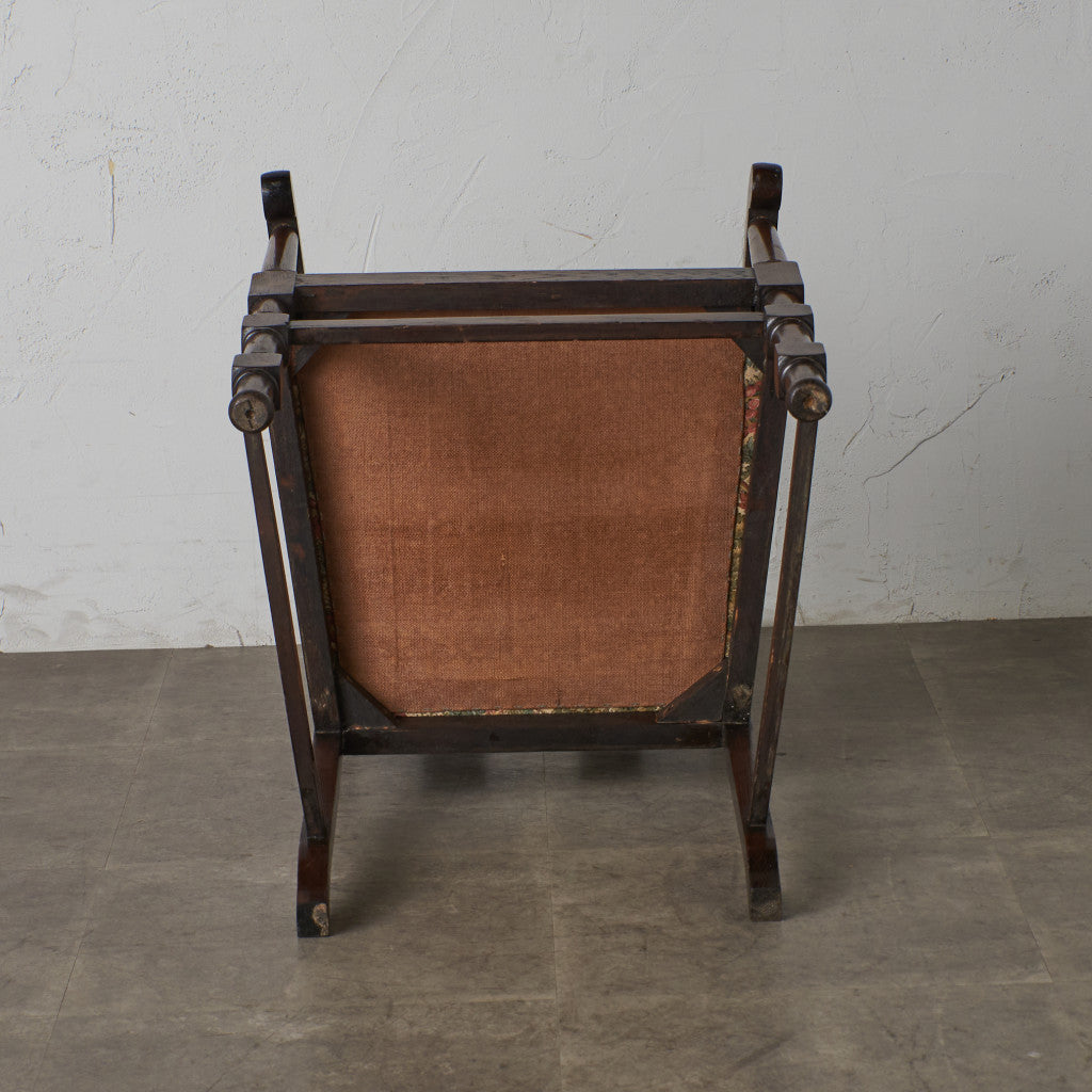 英国アンティーク アームチェア