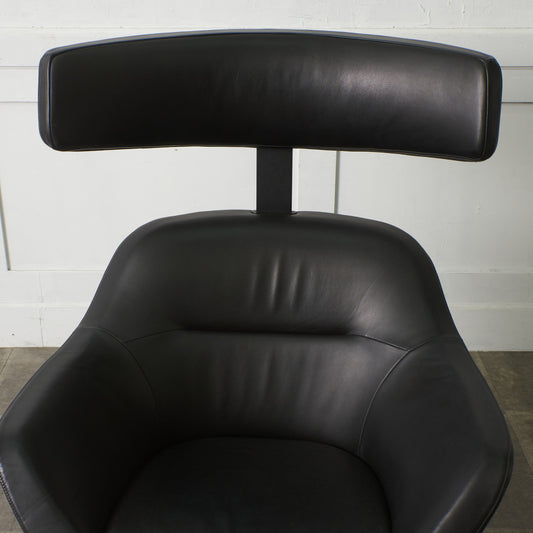 277 Auckland ヘッドレスト付きチェア&オットマン