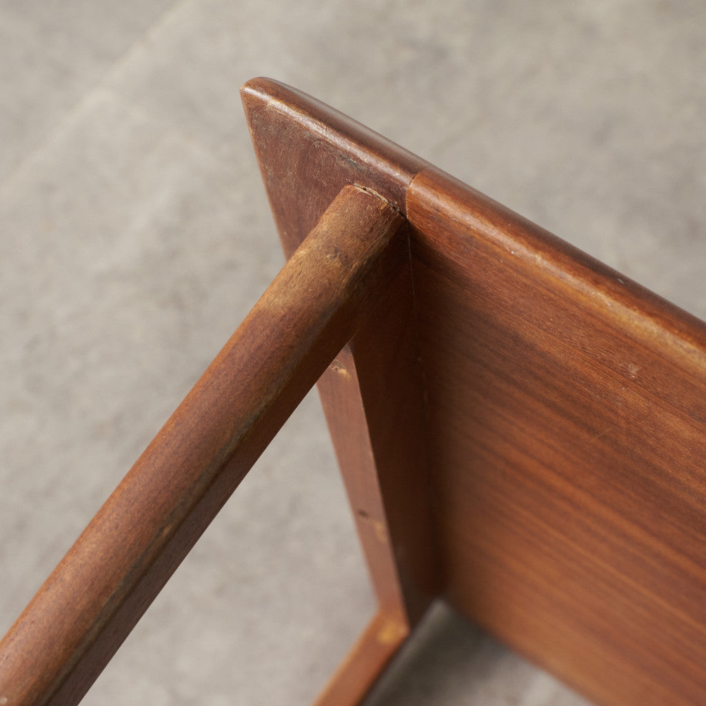 Astro ネストコーヒーテーブル