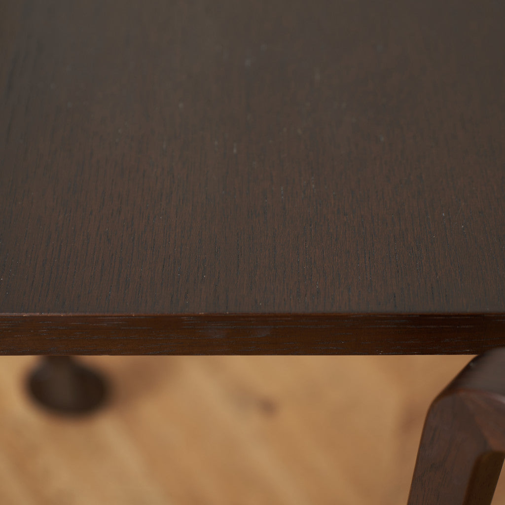 ネストテーブル