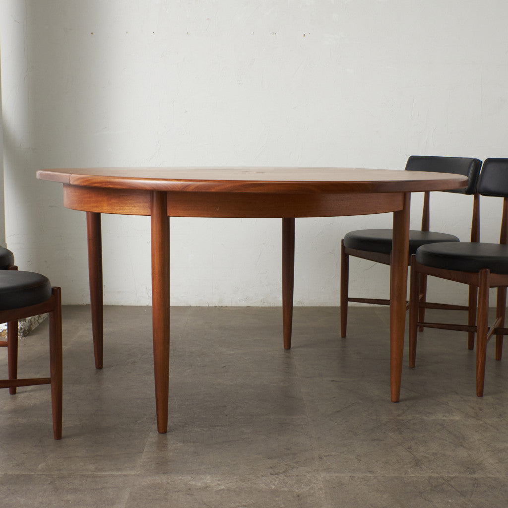 エクステンション ラウンドダイニングテーブル