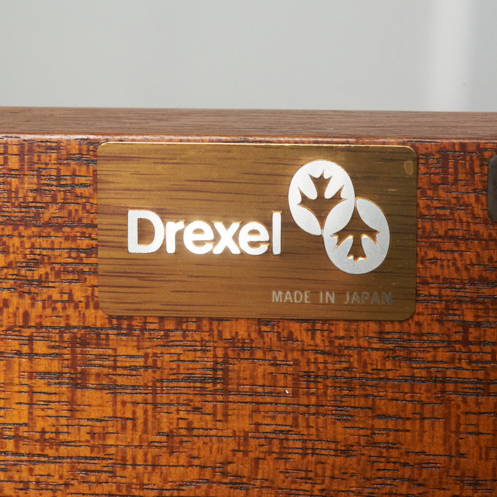 TRIUNE ブックケース