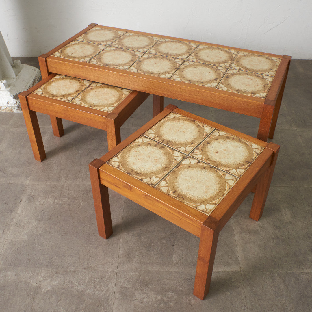デンマーク　タイルトップ　ネストテーブル デンマーク製 タイルトップ ネストテーブル｜rocca rocca
