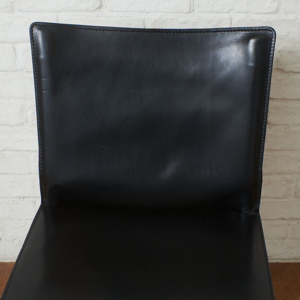 412 CAB アームレスチェア