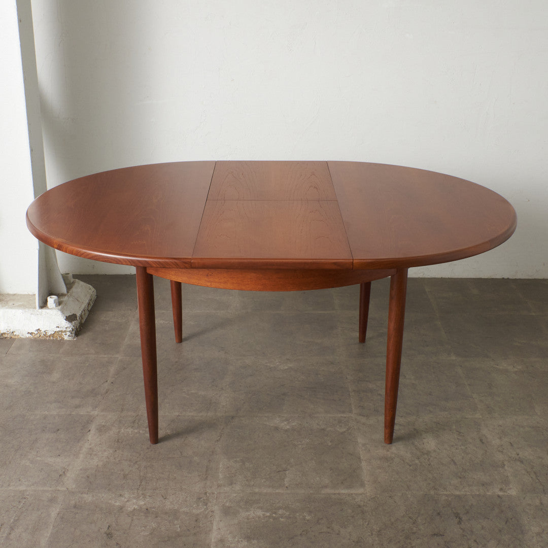 エクステンション ラウンドダイニングテーブル