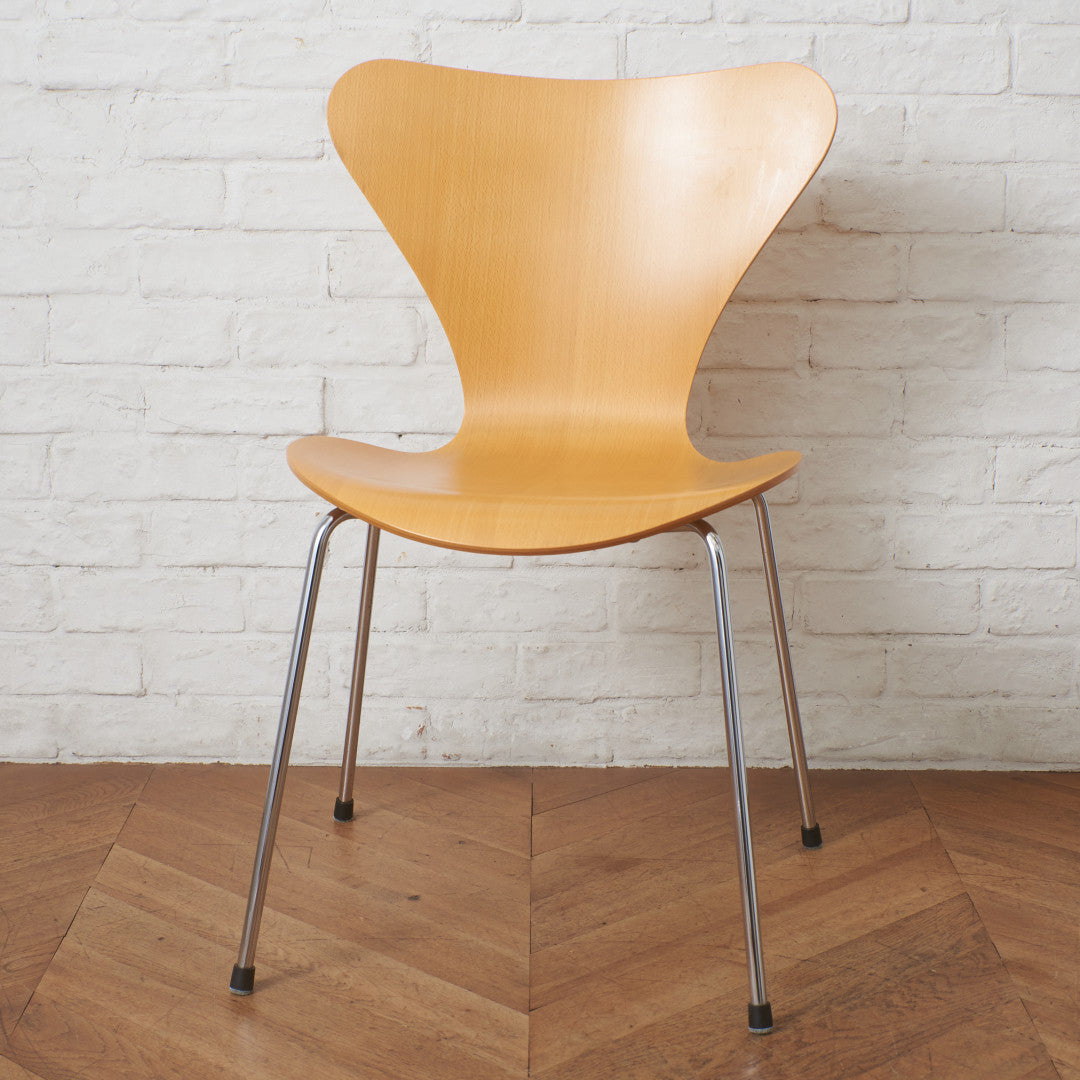 フリッツハンセン アルネ・ヤコブセン セブンチェア ビーチナチュラル 美品 ② セブンチェア / ビーチ – rocca rocca