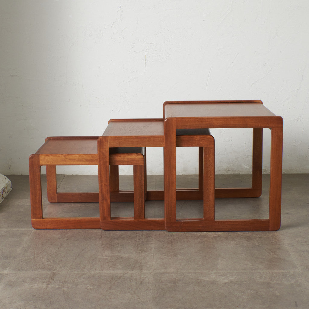 ヴィンテージ ネストテーブル