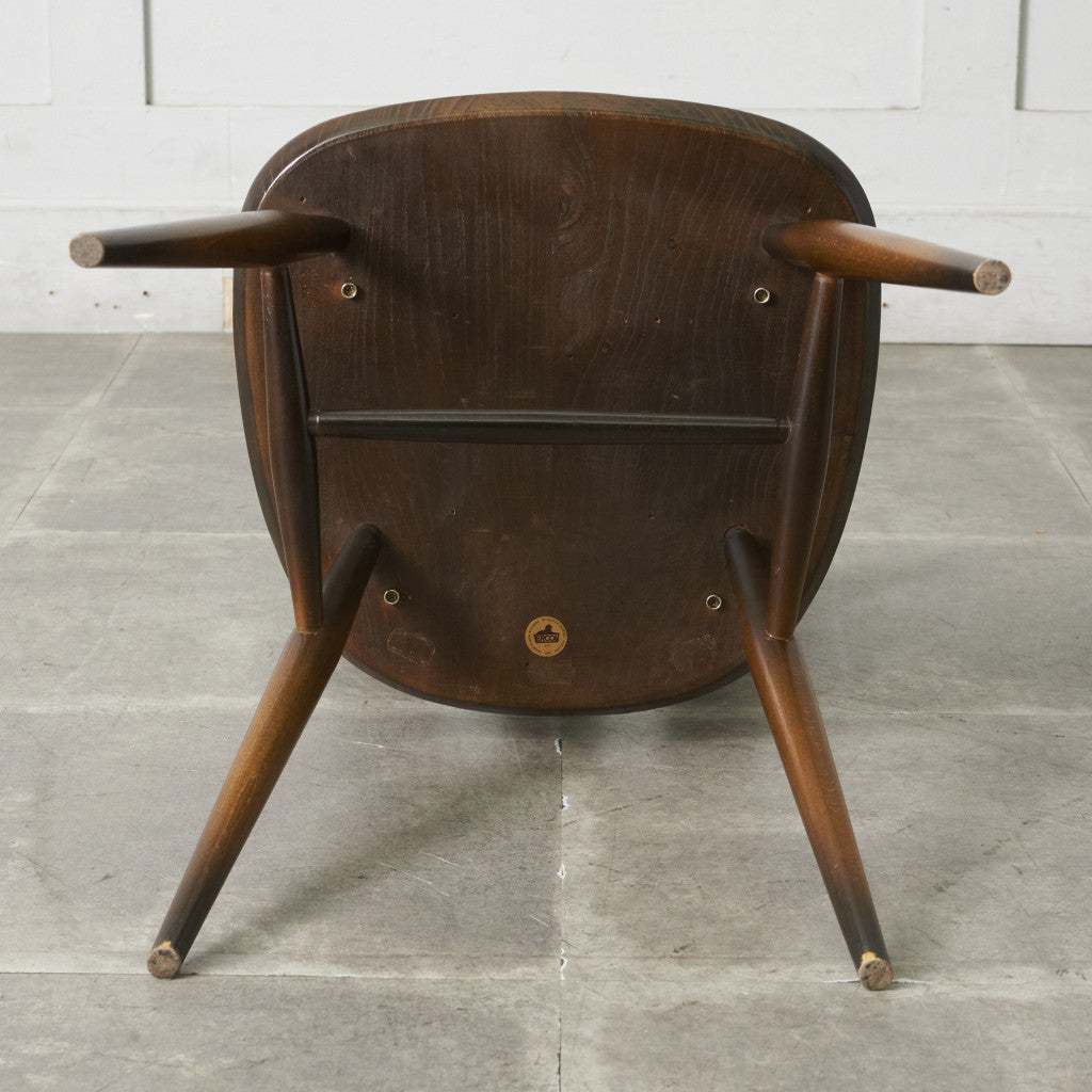 Old Colonial クッション付き シスルバックチェア