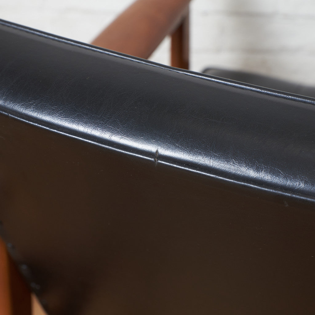 Kチェア 1シーター / スタンダードブラック