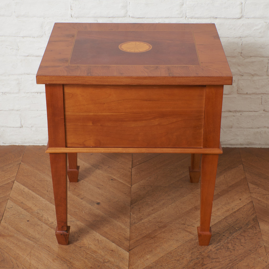 西洋クラシック 象嵌細工 ナイトテーブル