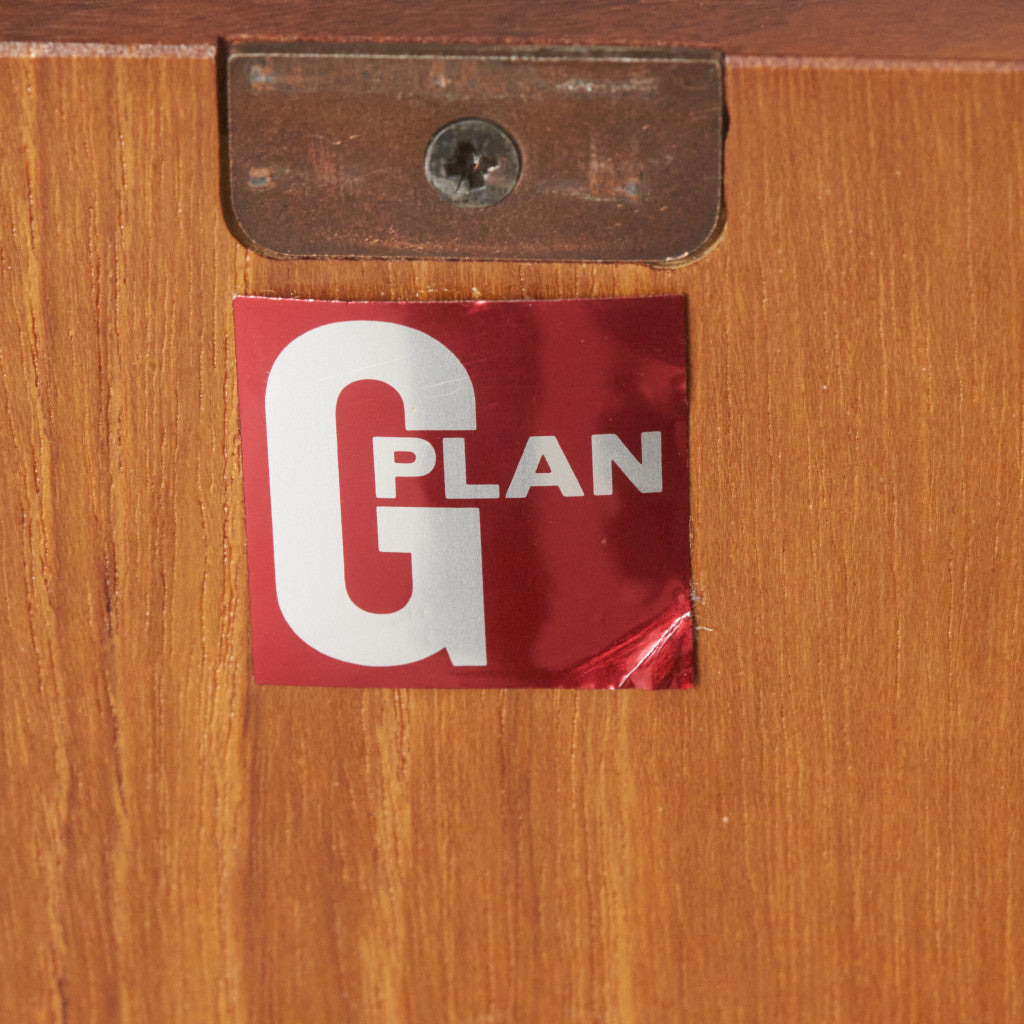 Fresco 脚付きサイドボード / カスタム