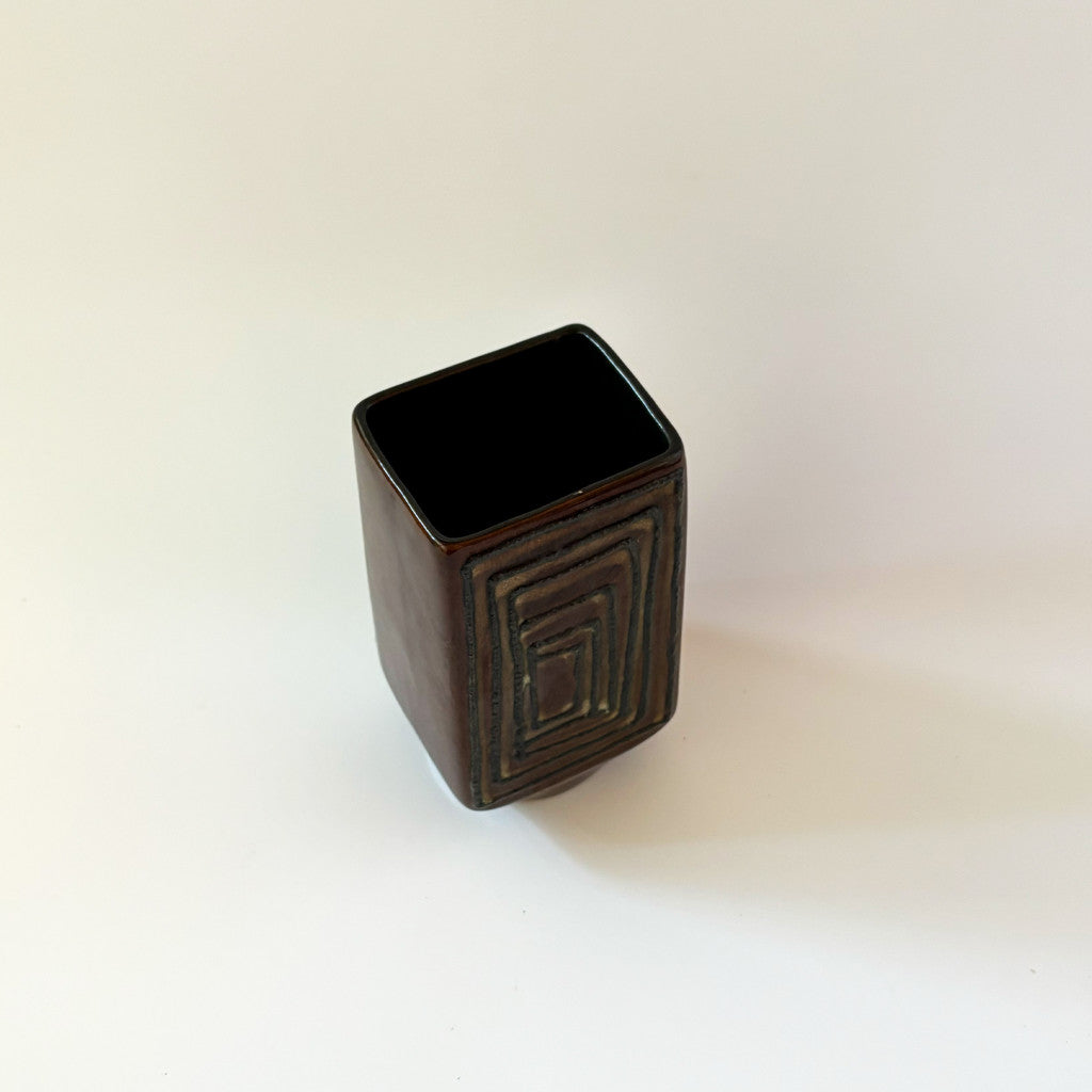 German Art Pottery フラワーベース