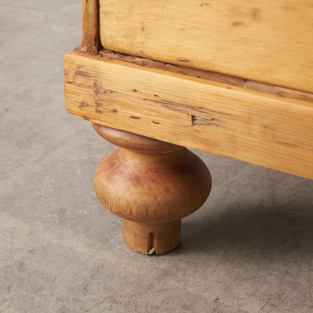 英国アンティーク パイン材チェスト