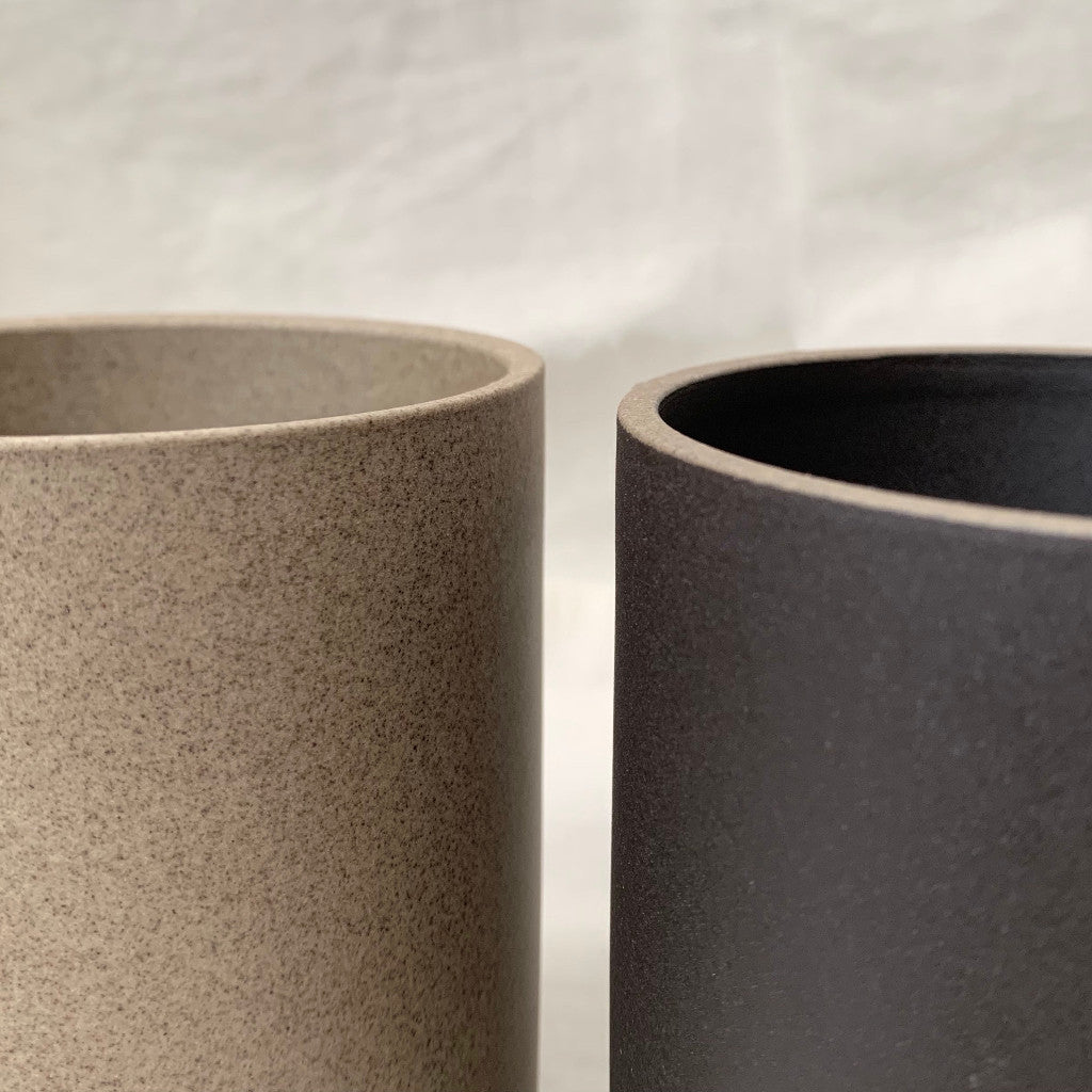 Mag cup ナチュラル & ブラック ペアセット HASAMI PORCELAIN