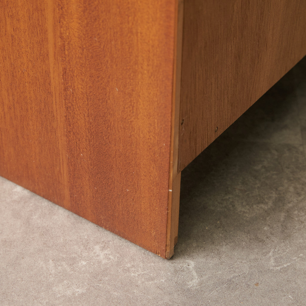 ヴィンテージ ガラスキャビネット