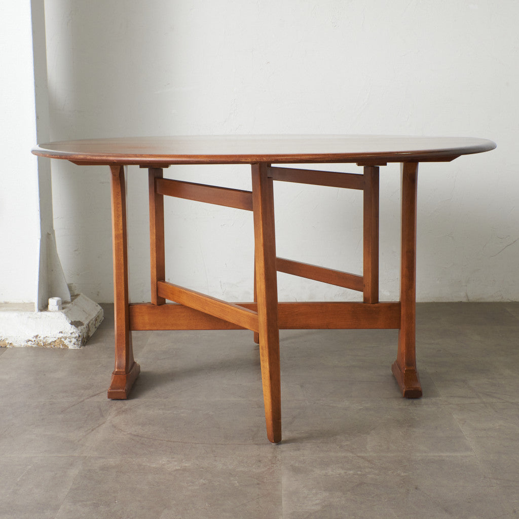 オーバル型 ドロップリーフ ゲートレッグテーブル (610)