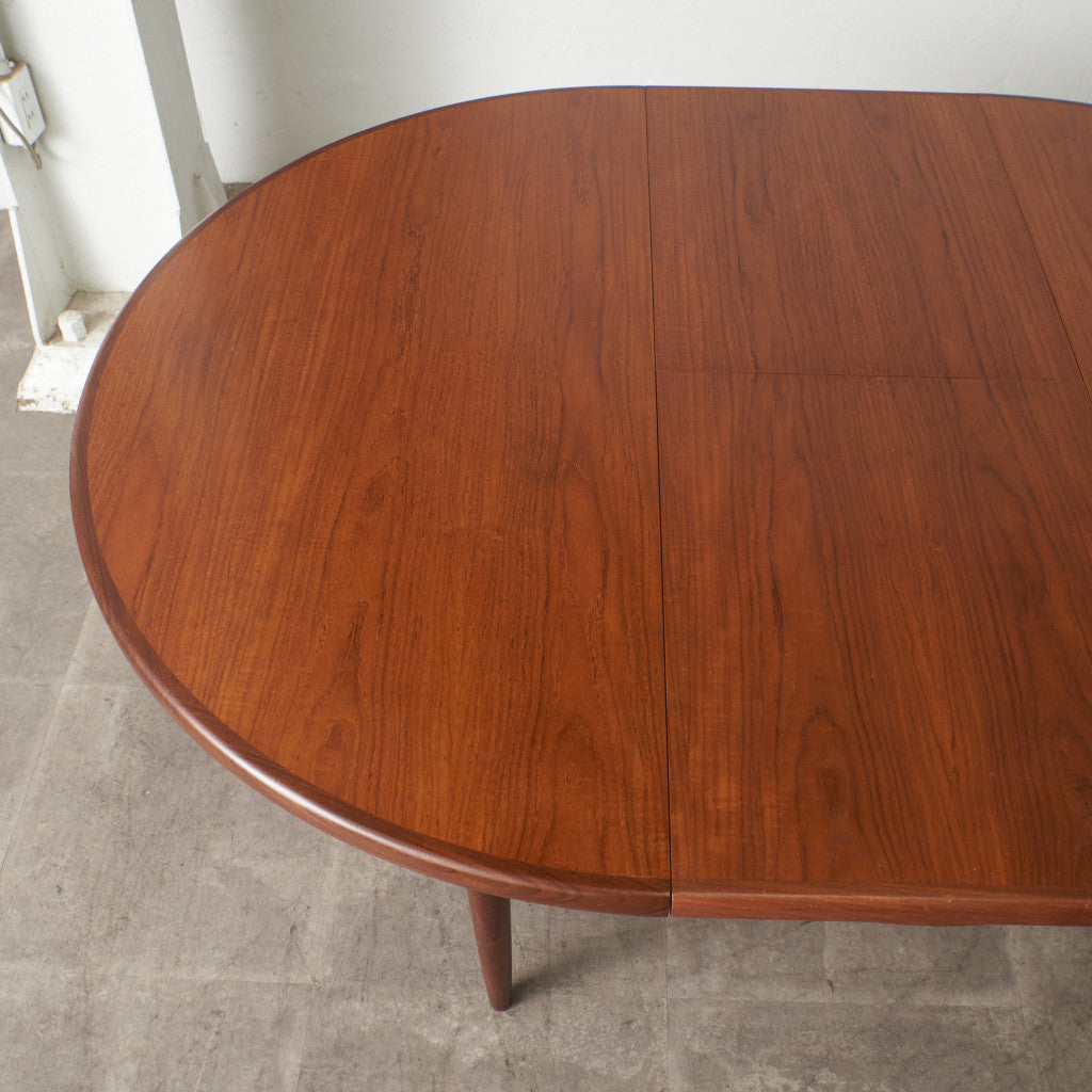 エクステンション ラウンドダイニングテーブル