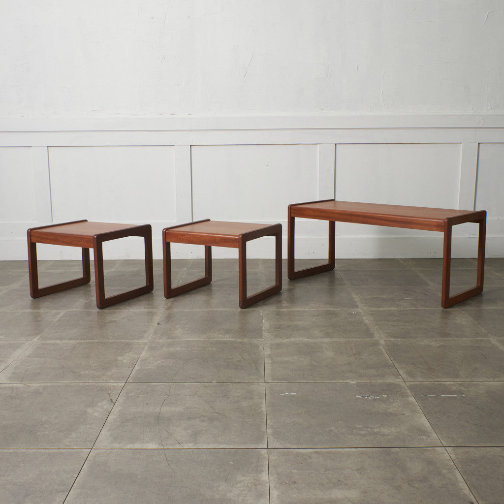 ヴィンテージ ネストコーヒーテーブル