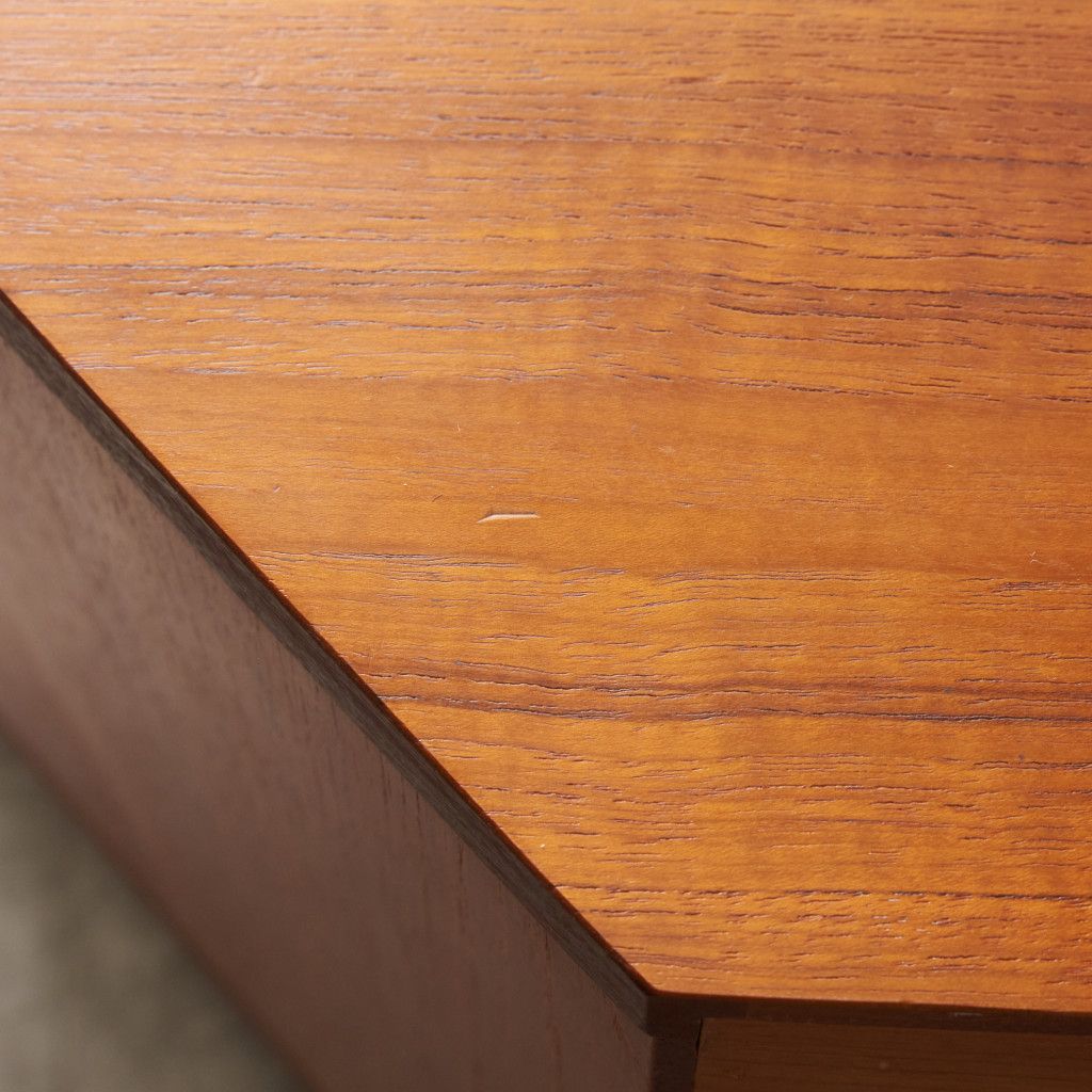 ヴィンテージ コーナー AVボード