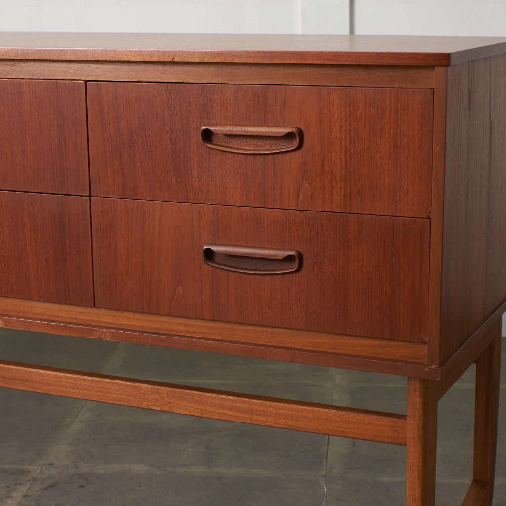 ヴィンテージ サイドボード